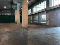 Gul Way (D22), Warehouse #572108621